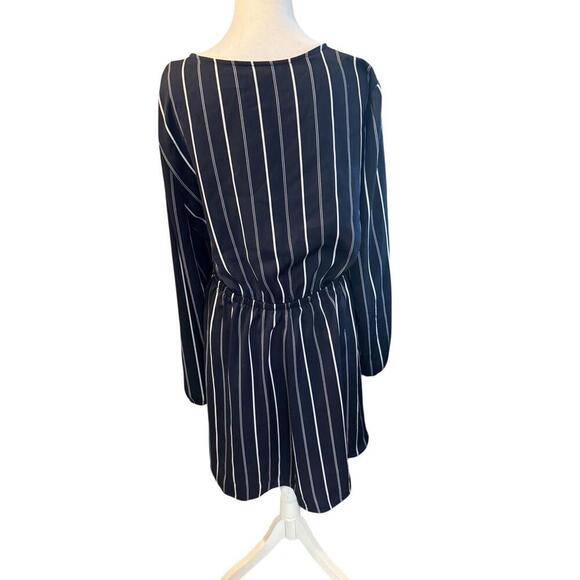 Express Faux Wrap Dress - Size L - Picture 5 of 7